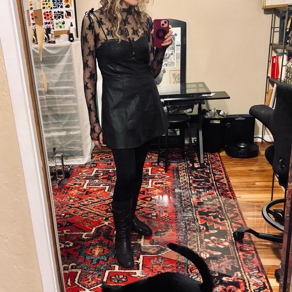 Meet your Posher, Brooke - Picture 8 of 14